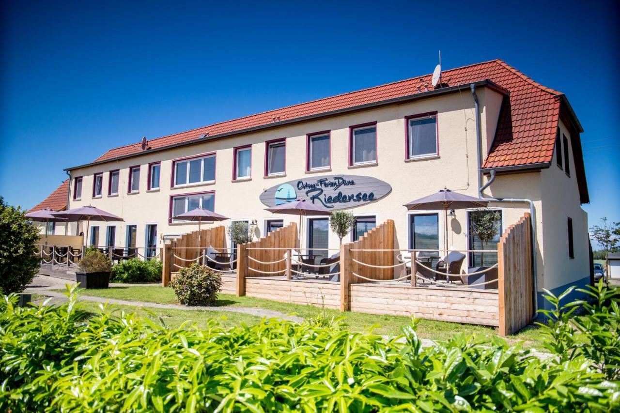 Ferienduene "Riedensee" Kuehlungsborn Exterior photo